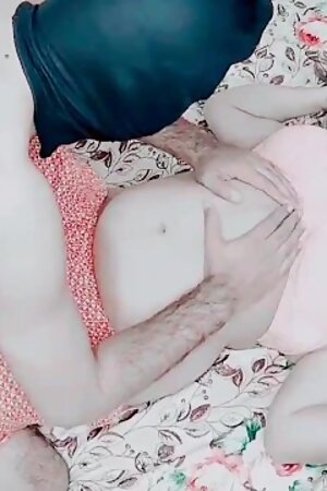 Telgu Aunty Sex with Hot Boy