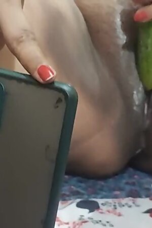 Indian Desi Habhi Fucking herself with Tori Vegatable and Speaking very Dirty in Hindi and Horny