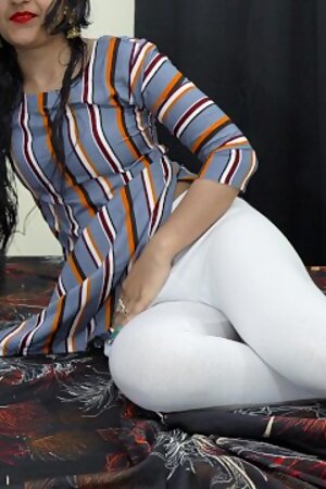 Cute caught Red Handed while Watching Porn in Step brother's Mobile | Closeup Shaved Pussy Fucking