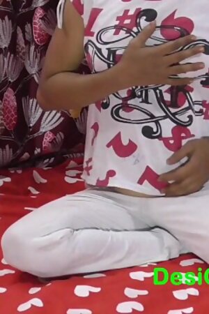 Indian Hot Chudai Husband Wife Fucked in Home