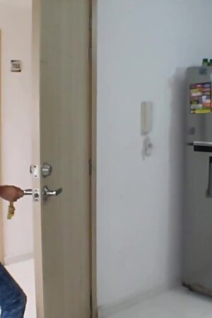 Mi Hermanastra me Da La Mamada De Mi Vida a Cambio De Dinero- Porno En Español