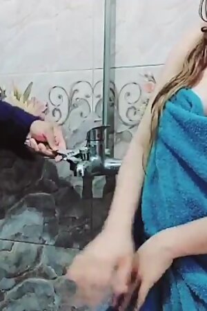 Desi Mom Paying Plumber Fees with her Pussy Clear Hindi Voice