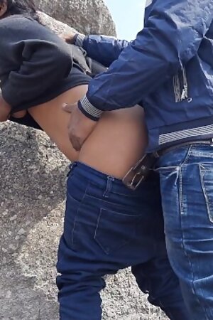 Indian Outdoor Sex at River Side - Indian Hindi Sex Video