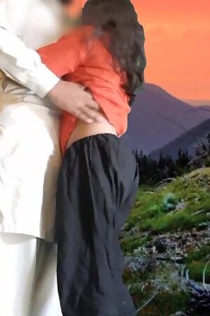 Indian Village Girl Outdoor Sex in Hindi Audio