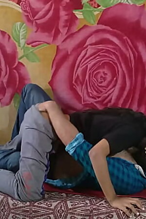 Indian girl pussy fingered