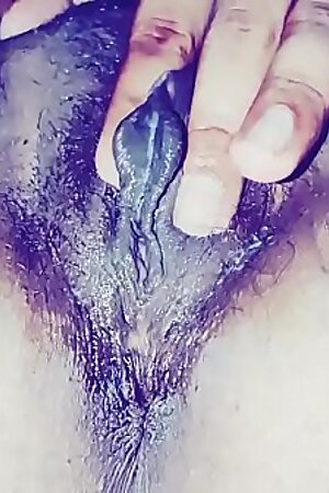 जीजा जी ने सोफे पे बैठा के मेरी चूत चोदी