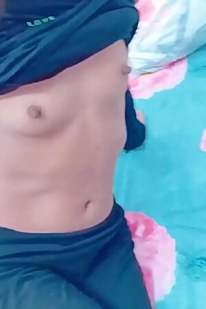 मेरी चूत चोदो पड़ोसन को छोड़ दो