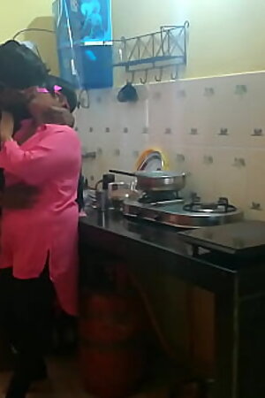 big ass bengali bhabhi having hot hardsex in kitchen