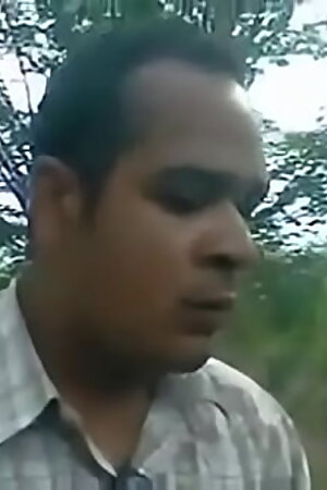 सुनीता को खेत में चोदा