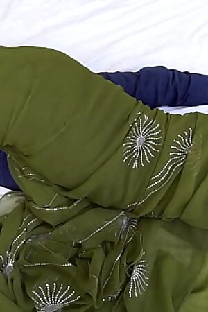 Indian Bhabhi Invite Lover At Home For Hard Sex