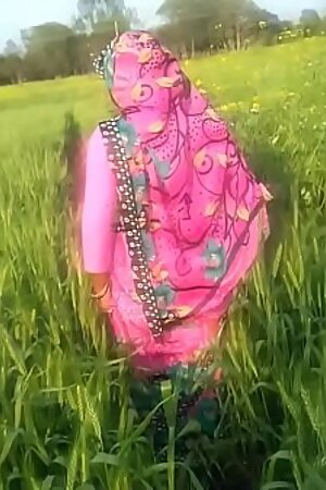 Indian Village Bhabhi Outdoor Sex PORN IN HINDI