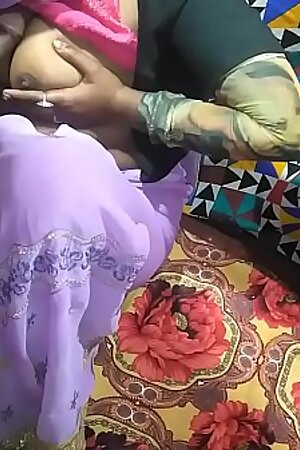 Desi Indian Bhabhi Fuck By Lover in Bedroom Indian Clear Hindi Audio