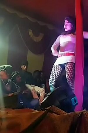 समान खड़ा नही होता है  ठंढी में हॉट परफॉर्मेंस