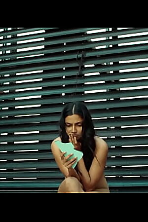 Amala Paul Indian actress nude deleted scene