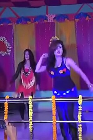 दारू बदनाम कर दी पर जबरदस्त स्टेज शो